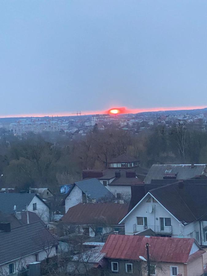 Люкс Для Вибагливих В Центрі Lutsʼk Esterno foto
